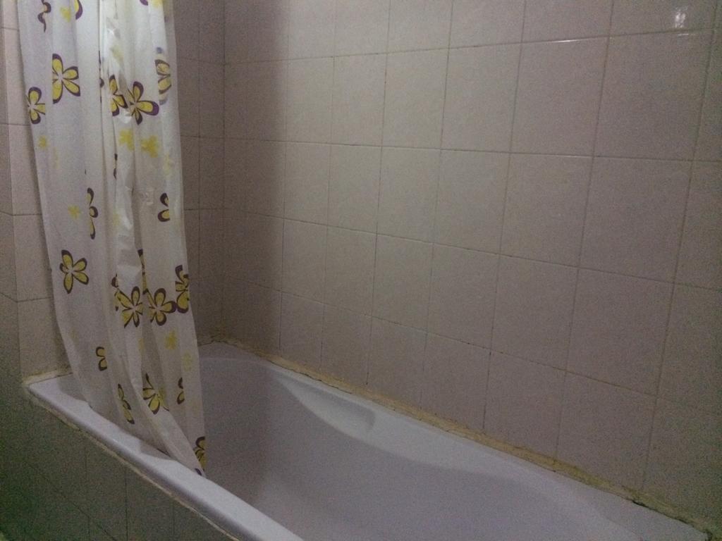 Ngoc Linh Hotel Hanoi Room photo